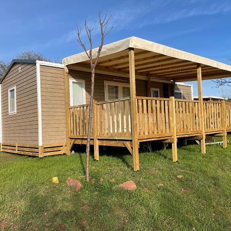 Bungalow Les Ruffes Du Salagou Клермон-л'Эро Экстерьер фото